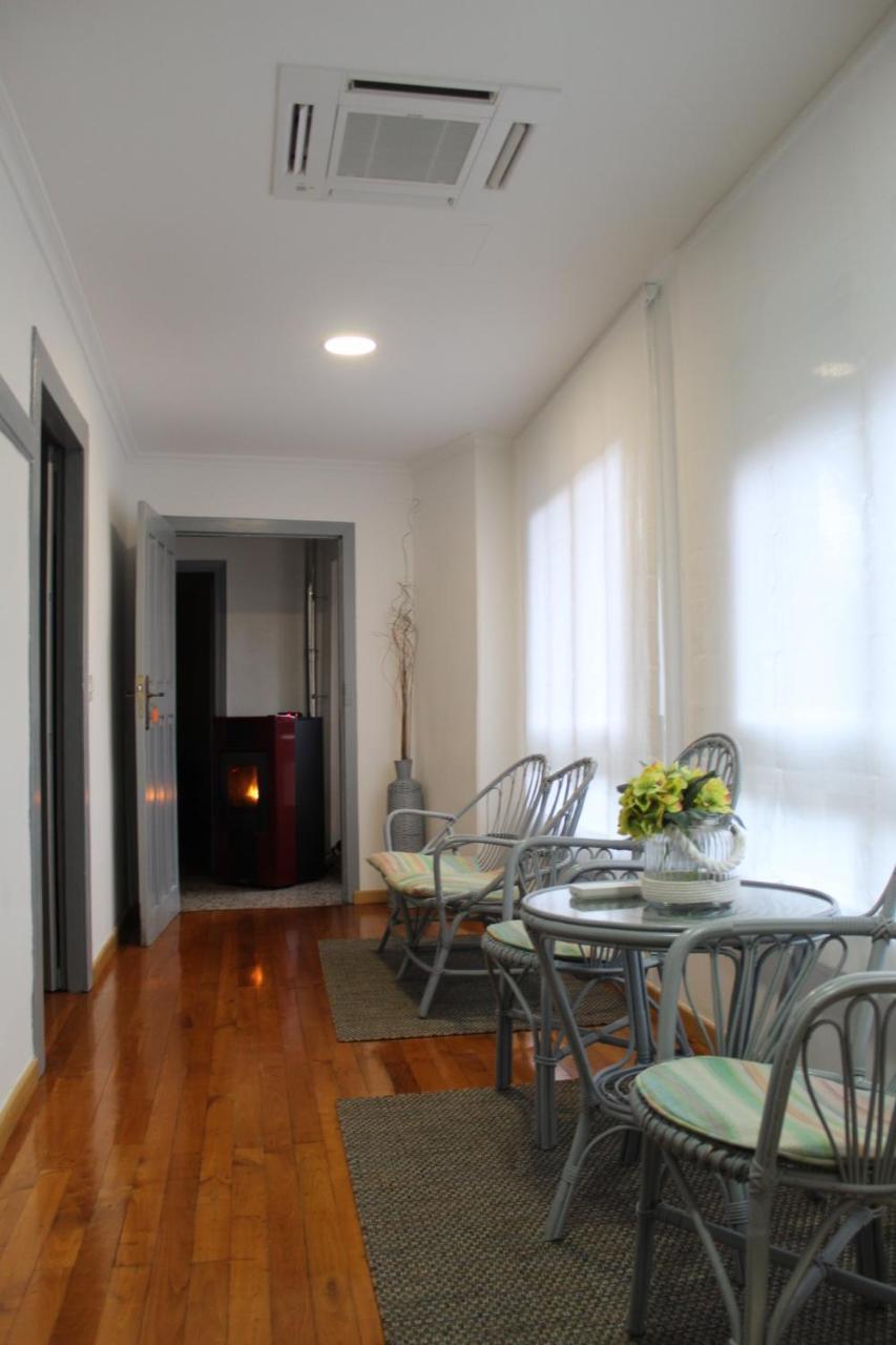 Casa Solveira Guest House O Pineiro Exterior photo
