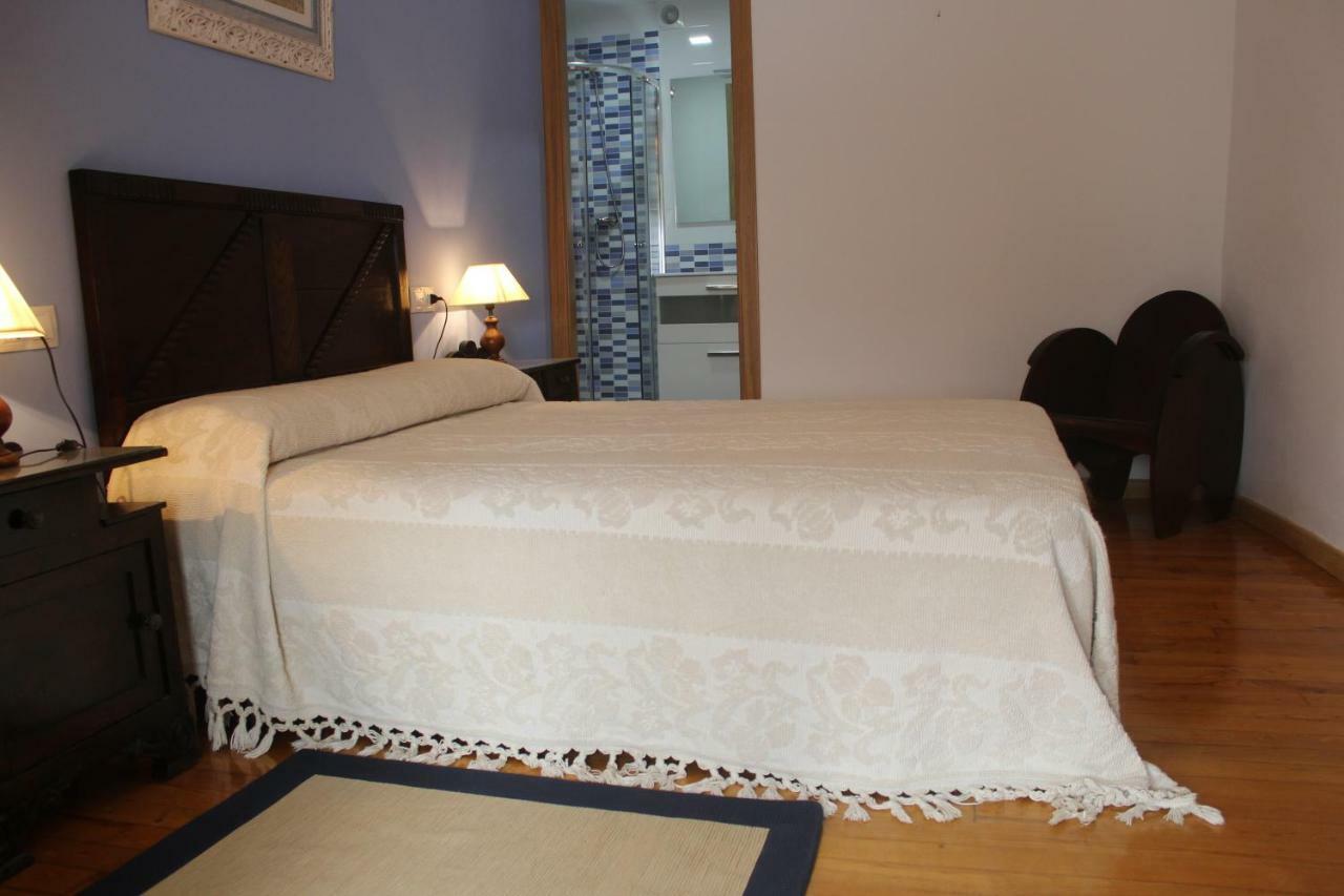 Casa Solveira Guest House O Pineiro Exterior photo