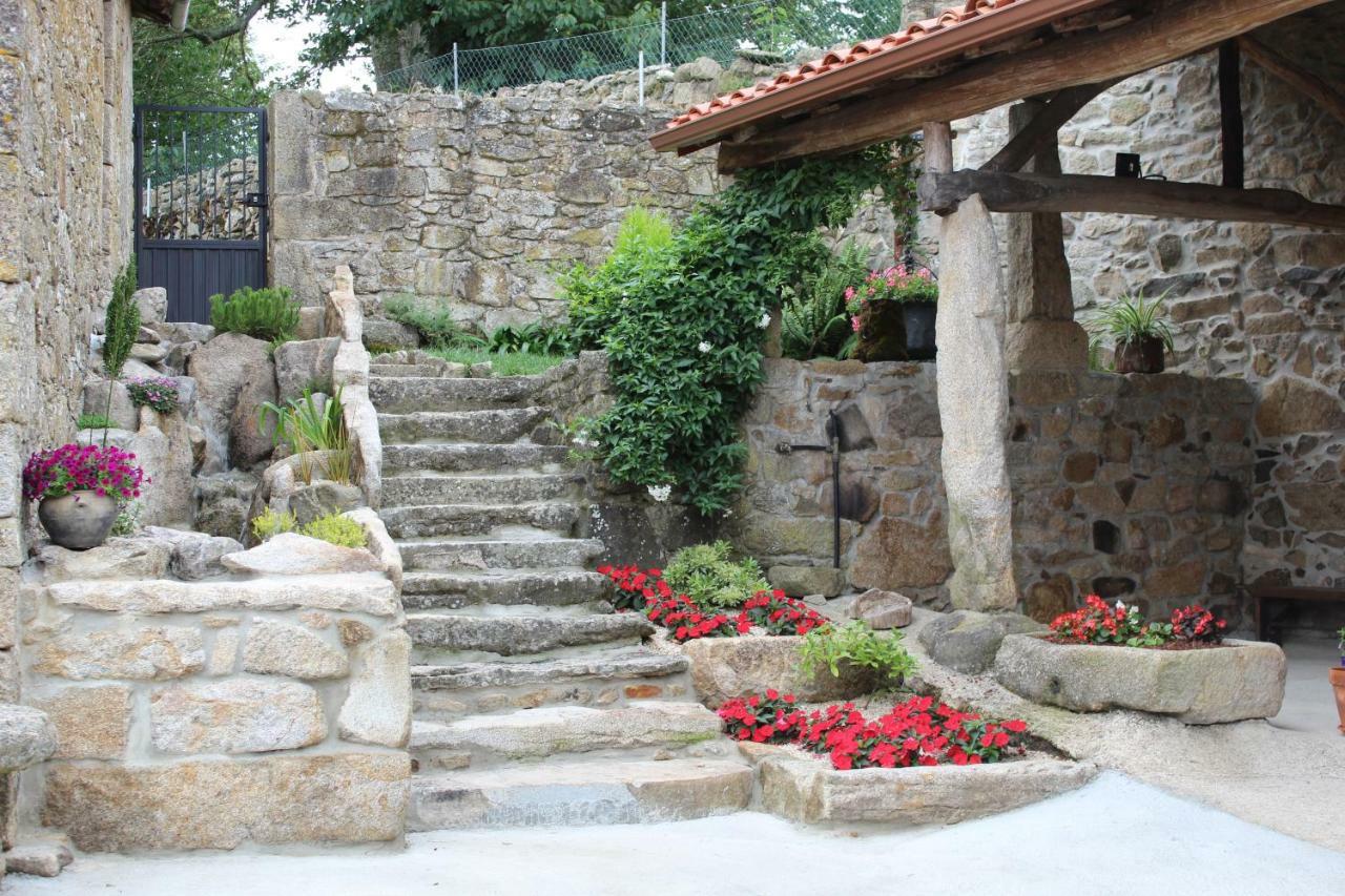 Casa Solveira Guest House O Pineiro Exterior photo