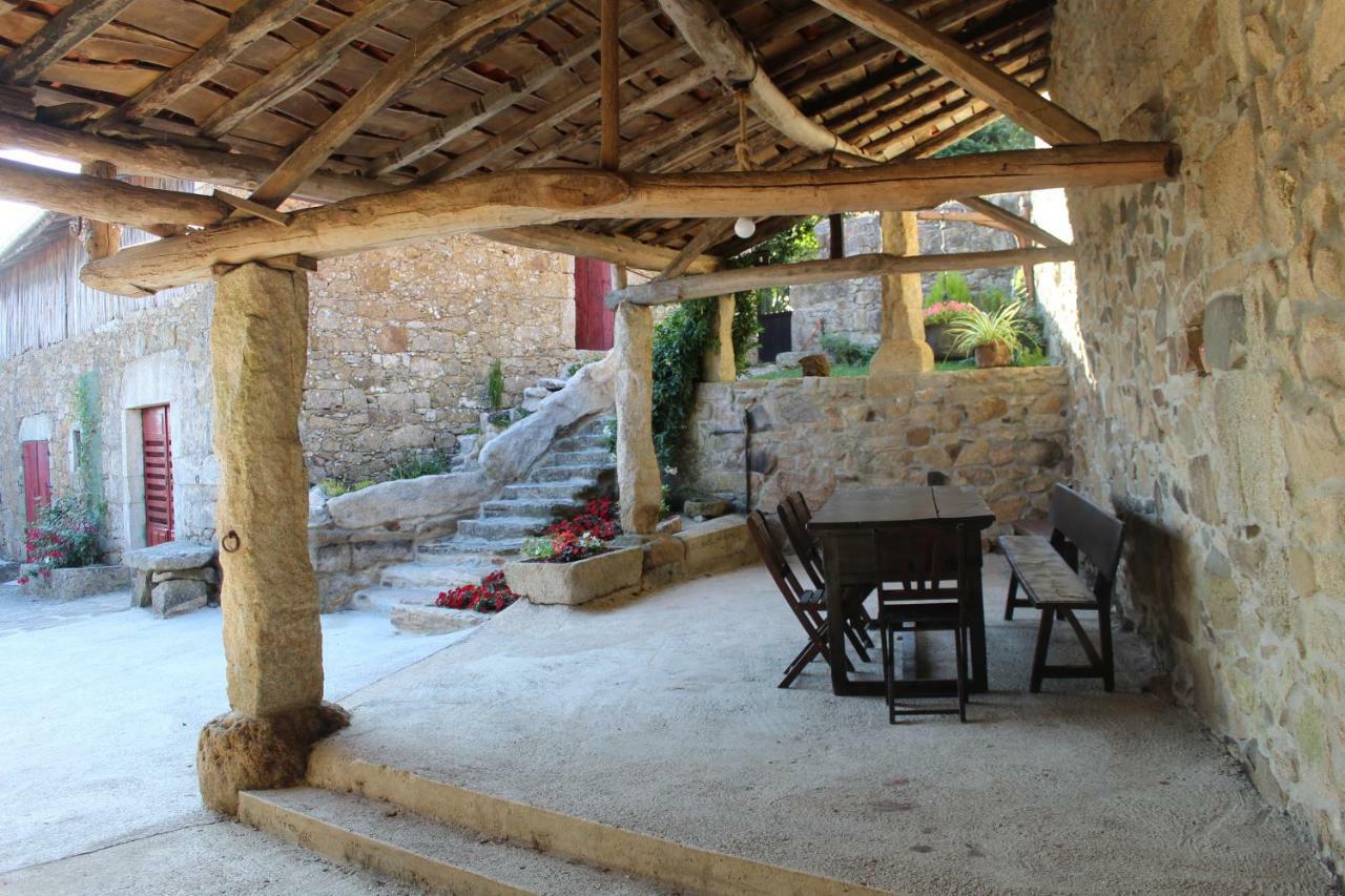 Casa Solveira Guest House O Pineiro Exterior photo